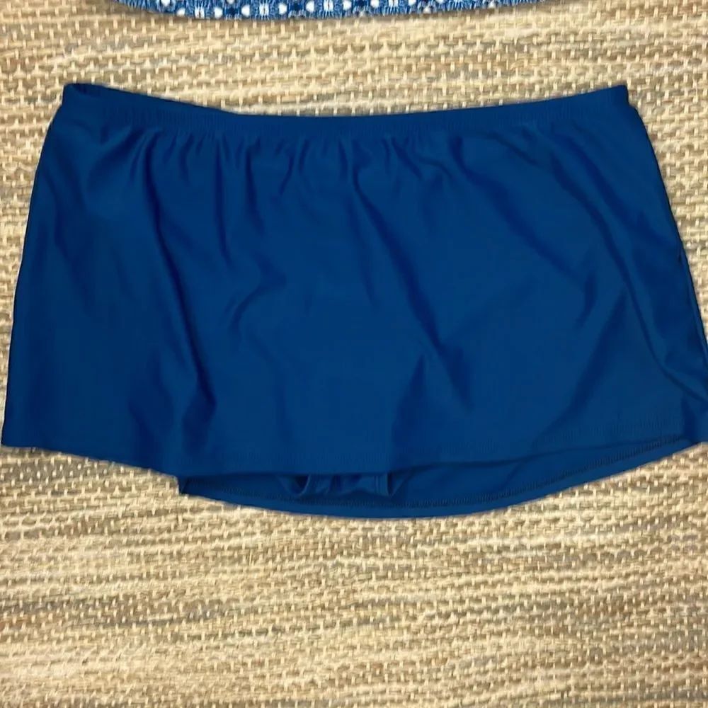 Ellen Tracy Blue Patterned Tankini Size 8 - Picture 9 of 14
